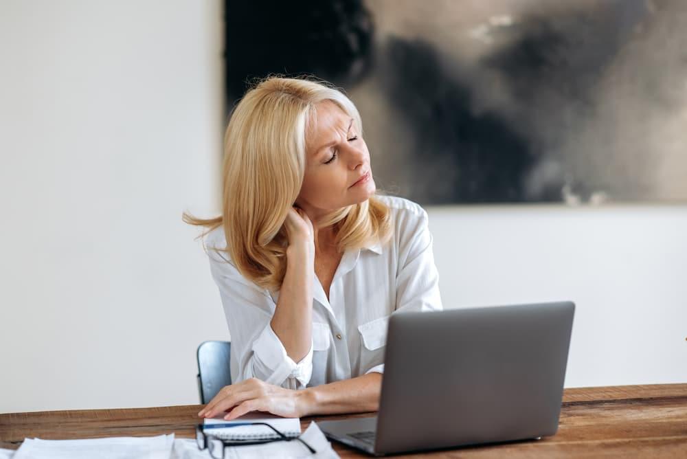 blonde-woman-working